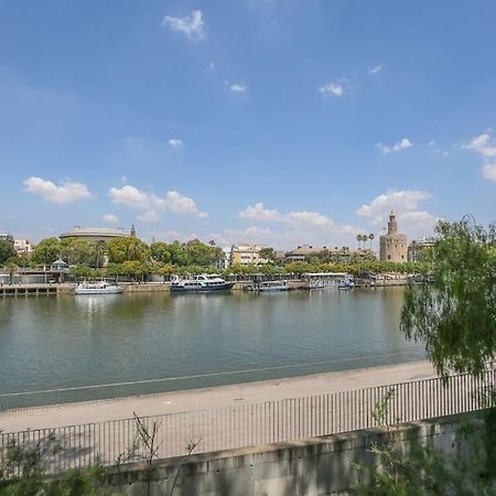 Riverwalk Suites - Puente Triana Севилья Экстерьер фото