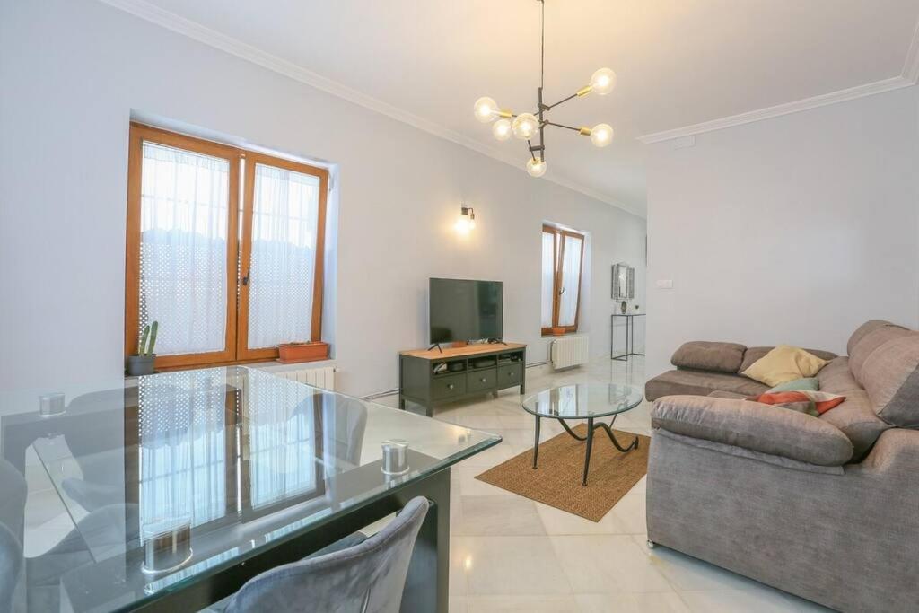 Riverwalk Suites - Puente Triana Севилья Экстерьер фото