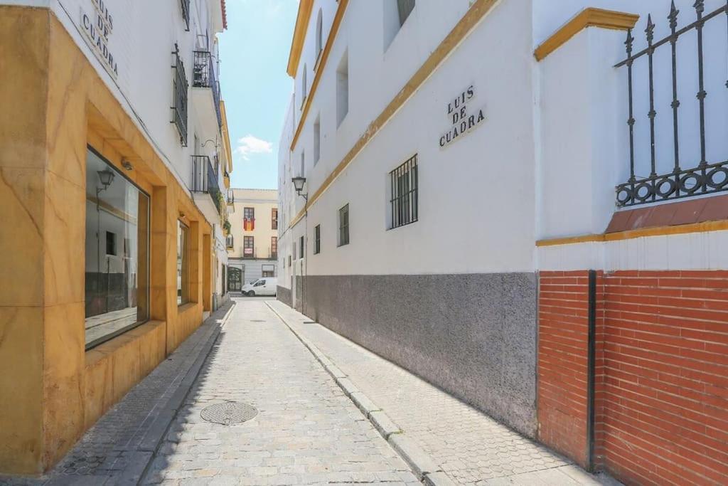 Riverwalk Suites - Puente Triana Севилья Экстерьер фото